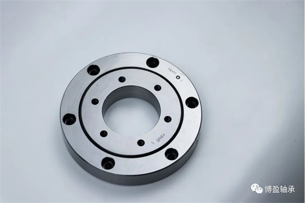 XU交叉滾子軸承